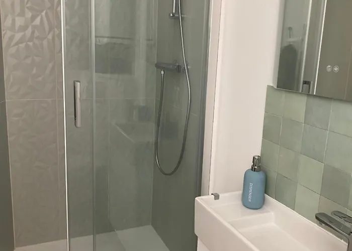 Centre Proche Rer A Wifi Apartmán *